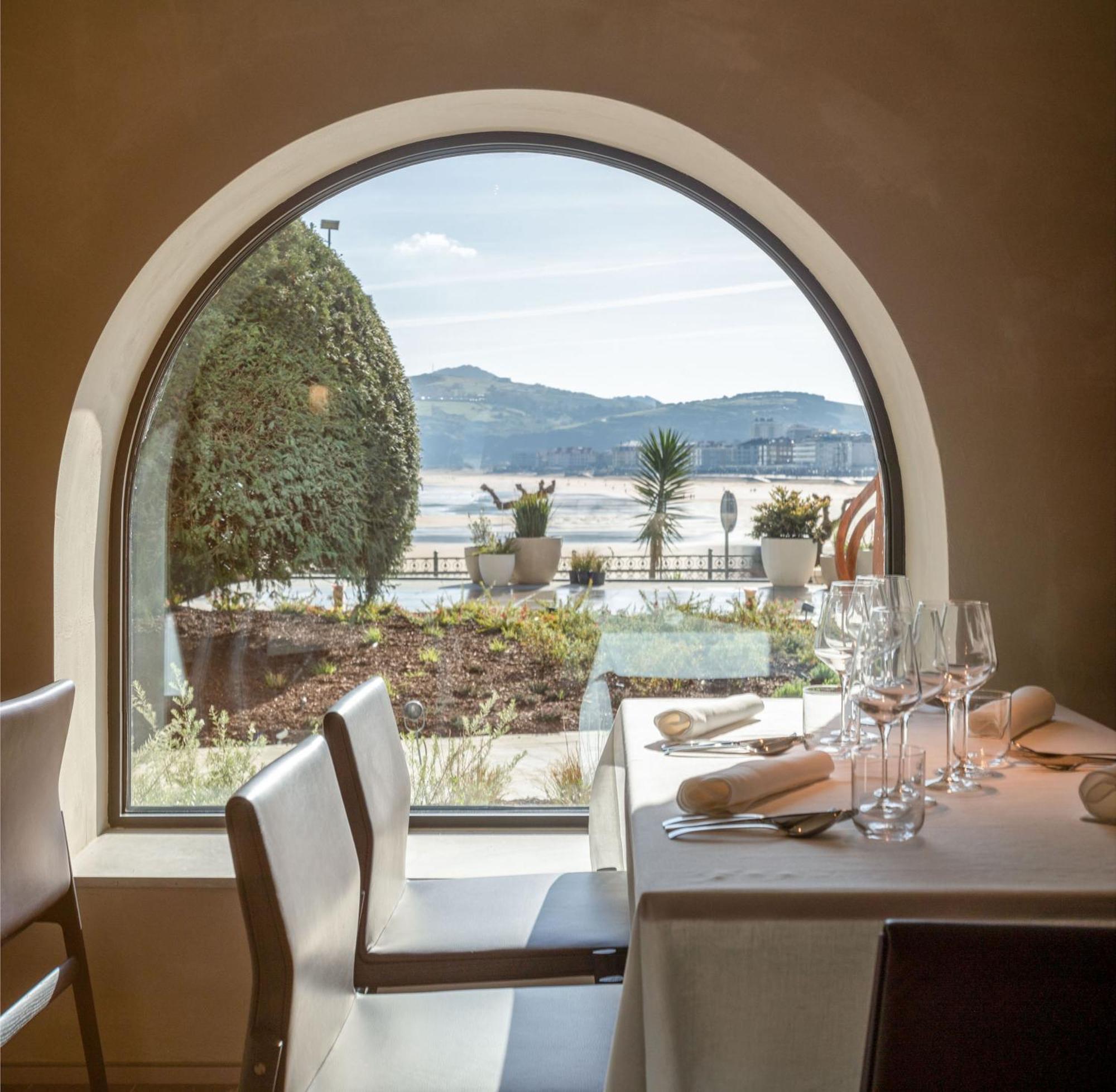 Hotel Ur Bare Zarautz Kültér fotó